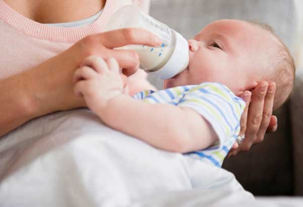 Sữa Similac dành cho trẻ sơ sinh, sinh non